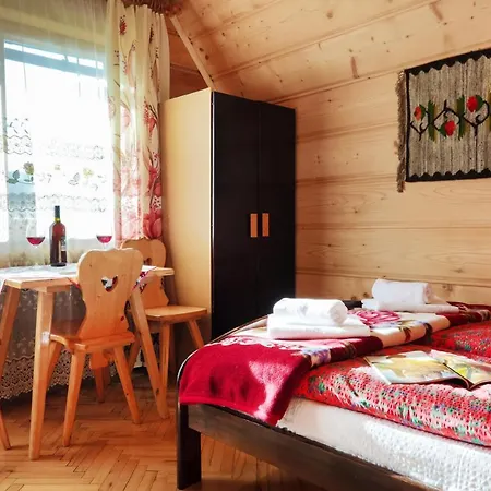 Rentplanet - Szafran Apartamento
